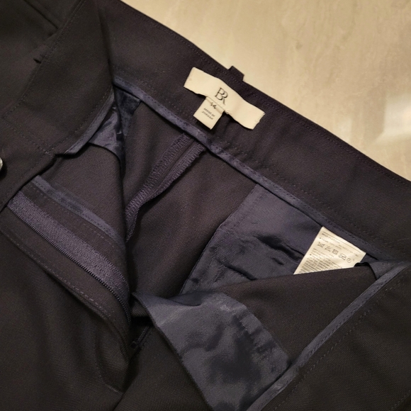 BANANA REPUBLIC lightweight dark navy wool dresspants - Picture 6 of 6